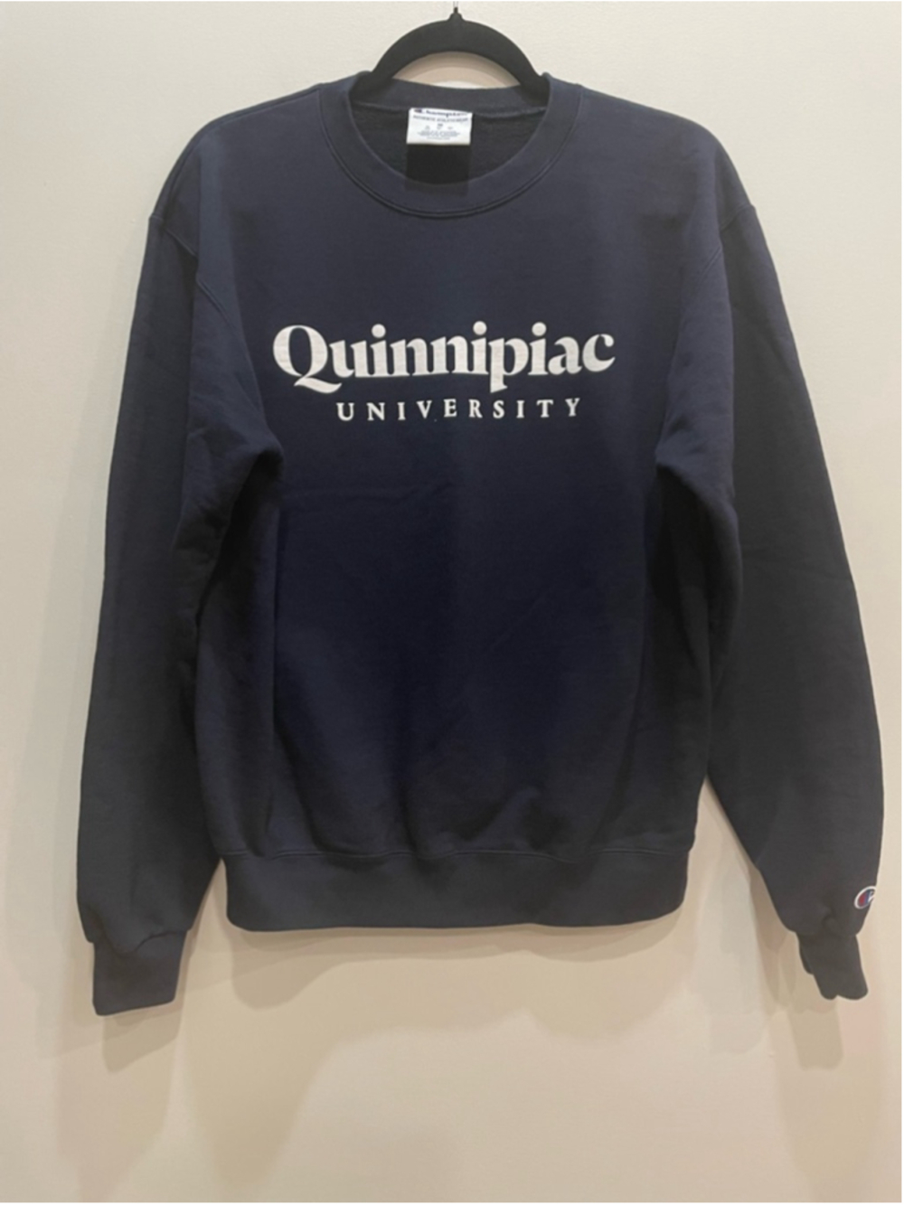 Quinnipiac University Law Champion College Sweatshirt M Preppy Academic Casual